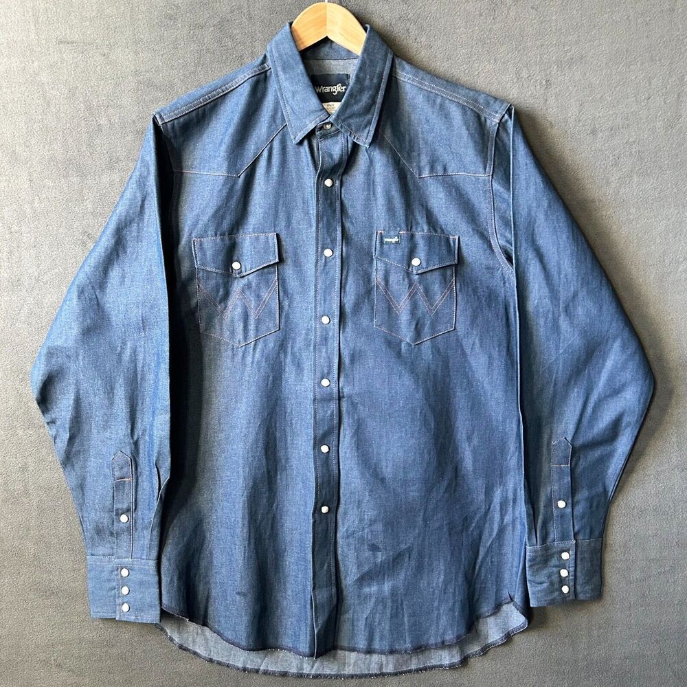 Vintage Wrangler Denim Snap Front Shirt Men's 17 x 36 Cowboy Cut New Old Stock